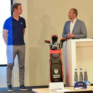Wissenschaftliche Leitungen Schirmherr Marc-Kevin Goellner und der wissenschaftliche Leiter Marc Hohmann führten auf hohem Niveau und äußerst kurzweilig durchs Programm.