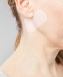 Immagine prodotto collo Donna utilizza Juzo ScarPad sul collo