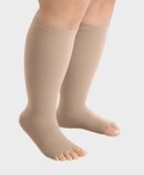 Below-knee compression stocking with open toe