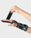 Fastening strap for securing the finger support Finger support of the Palmar Xtec Digitus wrist orthosis being secured
