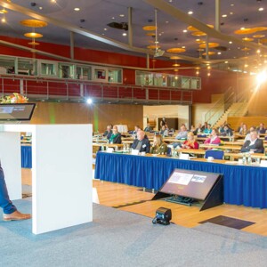 8. Narbensymposium Rund 100 Teilnehmende vor Ort und weitere 100 Registrierungen für die Online-Formate erhielten beim 8. Narbensymposium Einblicke in die neuesten wissenschaftlichen und medizinischen Erkenntnisse.