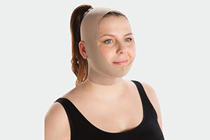 Immagine prodotto Juzo Expert trattamento per la testa Donna indossa trattamento per la testa Juzo Expert